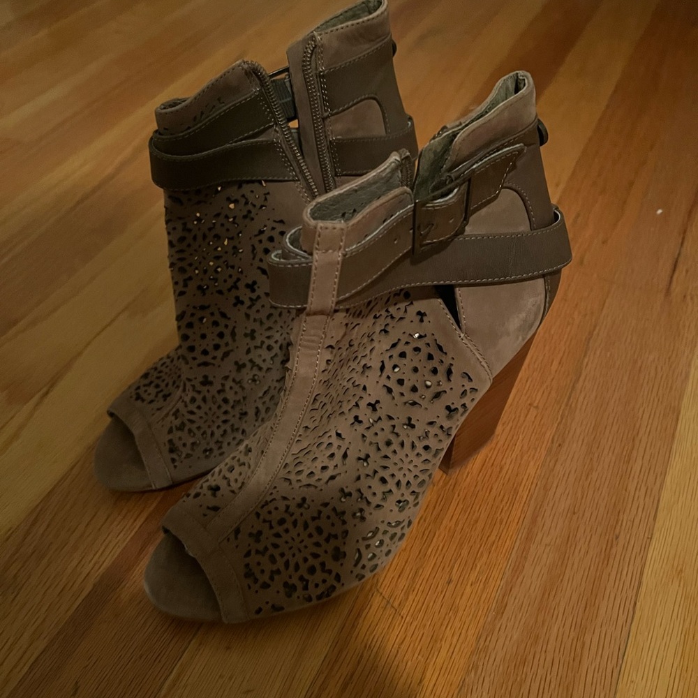 Women’s Vince Camuto Shoes